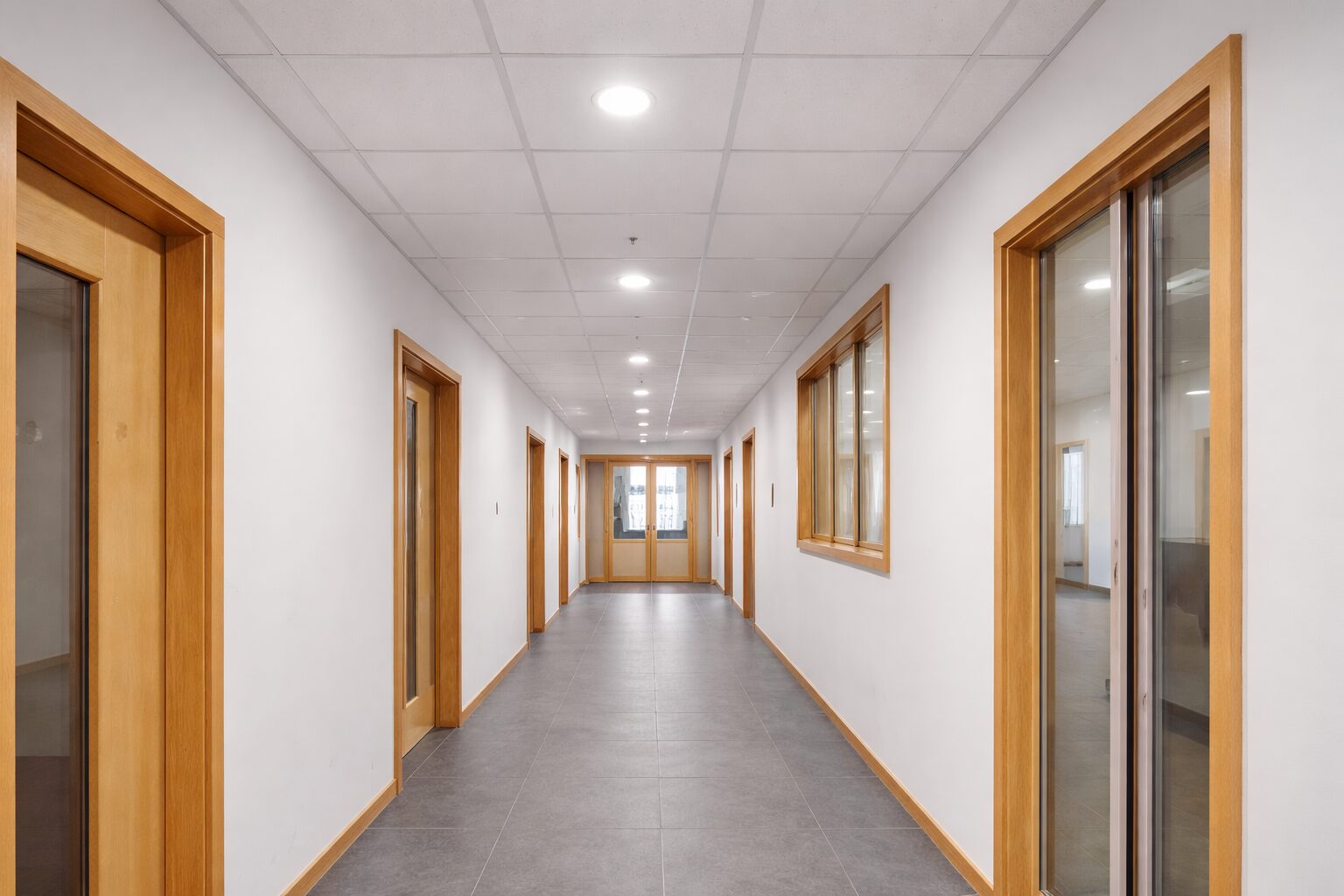 Hallway with wooden frames and replacement RAAC